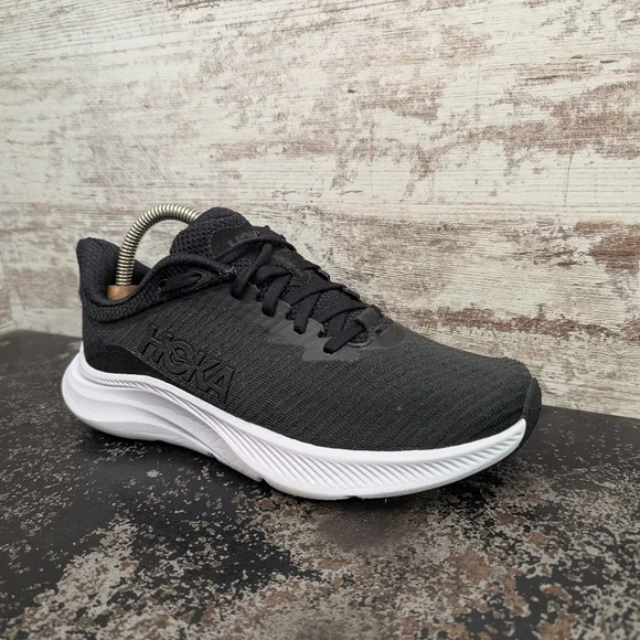 Womens Hoka One One Solimar Running Shoes Sz 6 D Wide Used Black Mesh - Picture 2 of 8